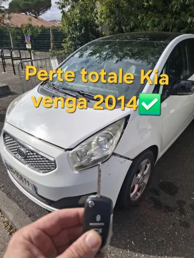 Perte totale sur une Kia Venga et Merignac, Bordeaux, SOS Auto Clé