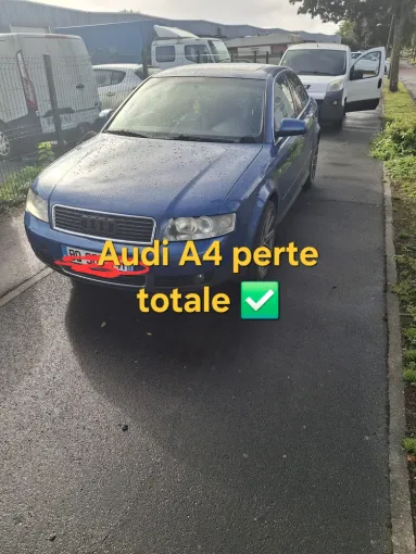 Perte totale d'une Audi A4 à PESSAC, Bordeaux, SOS Auto Clé