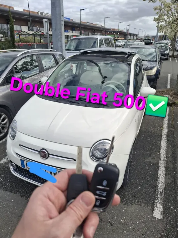 Réalisation d'un double de télécommande sur une Fiat 500 de 2017 à Bouliac à côté de Bordeaux, Bordeaux, SOS Auto Clé